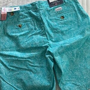 Brand New!! Vineyard Vines- Breaker Shorts